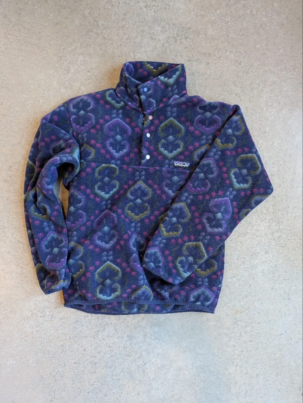 VINTAGE Patagonia 1990s Made In USA Fleece Snap Batik Purple Navy XS